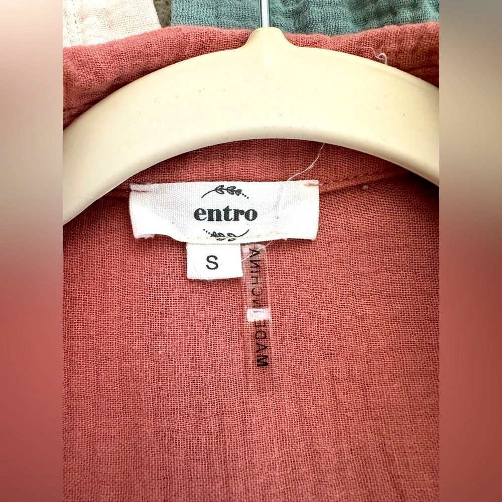 Colorblock Shirt - Picture 10 of 13